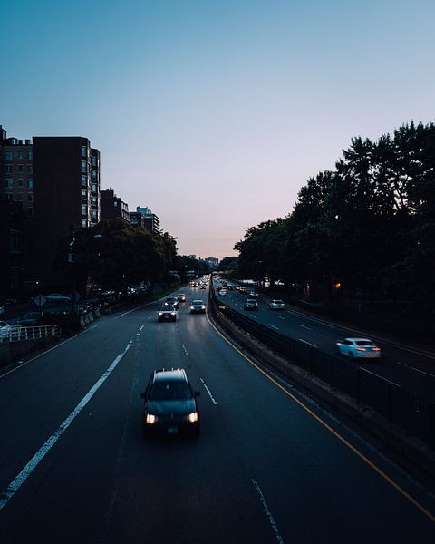 Boston by Hello Pompoyo
