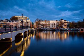 Magere Brücke an der Amstel, Amsterdam von Thea.Photo