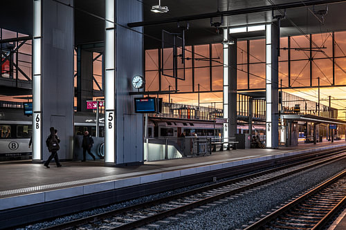 Lichtspel op het perron