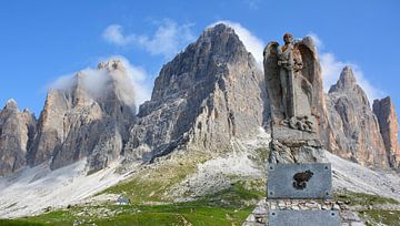 Mountain Massif Drei Zinnen Tre Cime di Lavaredo Dolomites Italy by My Footprints