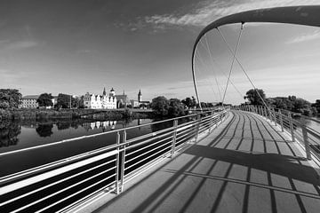 Dessau - Tiergartenbrücke und Altstadt von Frank Herrmann