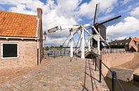 Ophaalbrug en molen van Vestingstad Heusden van Rob Kints thumbnail