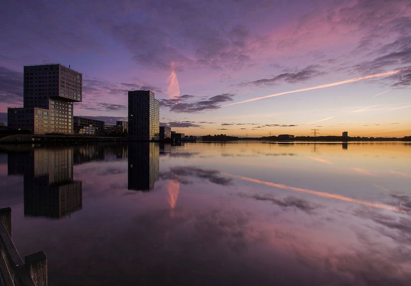 Sonnenaufgang am Weerwater in Almere von Bianca Fortuin