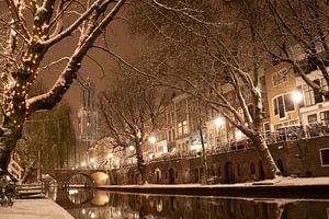 Winternacht aan de Oudegracht van Martien Janssen