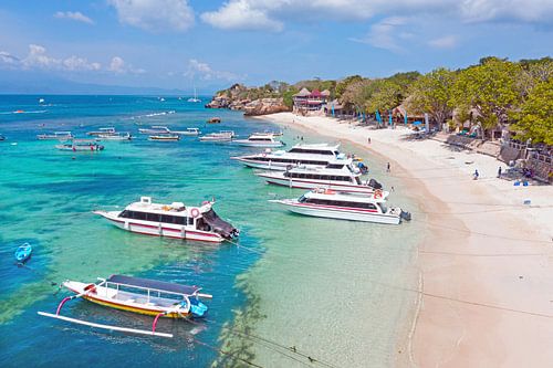 Aerial view of Mushroom bay on Nusa Lembongan in Indonesia by Eye on You
