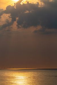 Windmolens bij zonsondergang 7 von Fred Icke