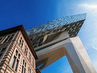 Havenhuis Antwerpen oud en nieuw