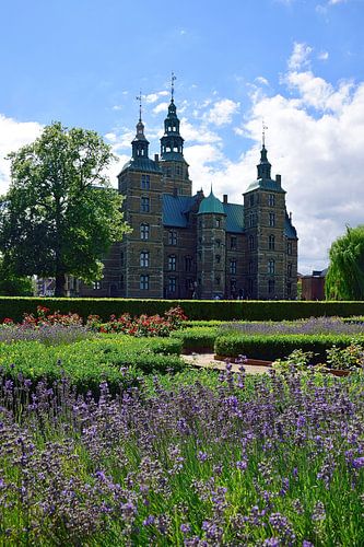 Kasteel Rosenborg vanuit de rozentuin