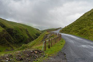 Route de campagne en Écosse sur Ron Jobing