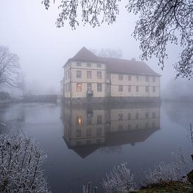 Strünkede Castle, Herne, North Rhine-Westphalia, Germany by Alexander Ludwig