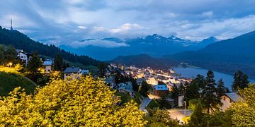Panorama St. Moritz in het Engadin in Zwitserland van Werner Dieterich