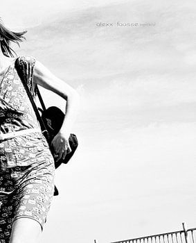 Stresskip (2016, zwart-wit)