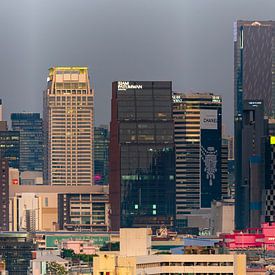 Le cœur de la Thaïlande à la tombée de la nuit sur Walter G. Allgöwer