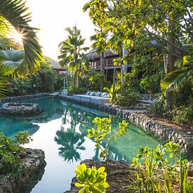 Tropisch Paradijs (Kontiki Beach Hotel, Curacao) van Kwis Design