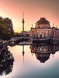 Berlin Reflection von Iman Azizi