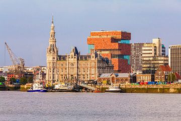 Antwerp with the Museum aan de Stroom by Werner Dieterich