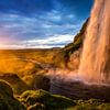 Seljalandsfoss waterval in IJsland van Yvette Baur