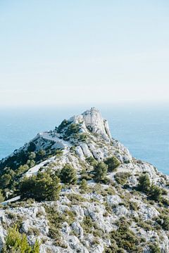 Vue d'un point de vue sur la mer Méditerranée sur Joep van de Zandt