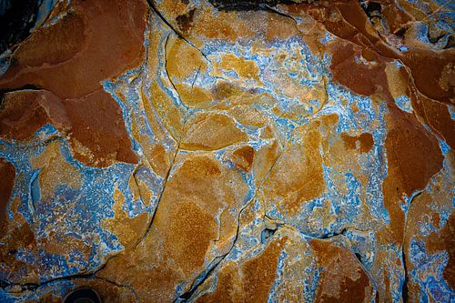 Rotsen langs de kust bij St. Francis Bay van Henk Derks