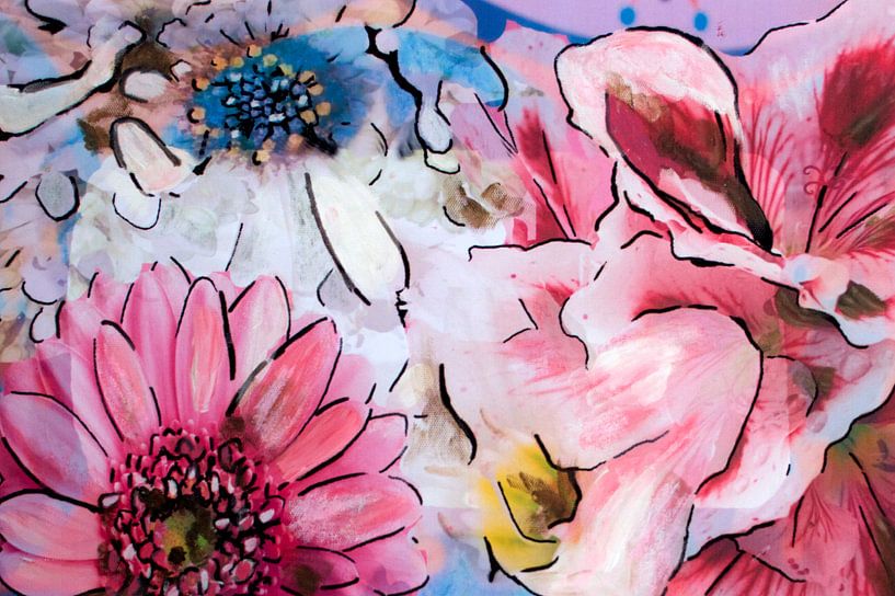 Mixed media with different flowers. by Therese Brals
