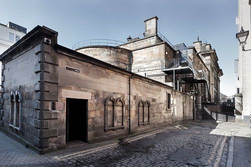 Oud vintage industrieel gebouw in Edinburgh