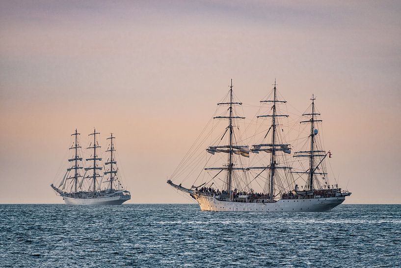 Segelschiffe auf der Hanse Sail in Rostock. van Rico Ködder