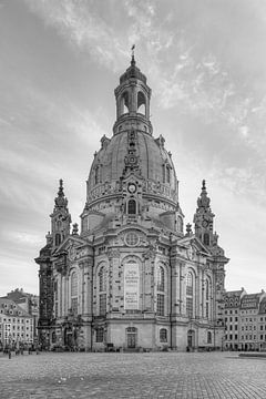 Frauenkirche Dresden schwarz-weiß