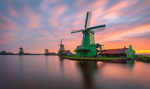 Sonnenaufgang am Windrad in Zaanse Schans