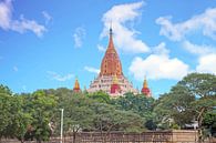 Ananda tempel in Bagan, Myanmar. van Eye on You thumbnail