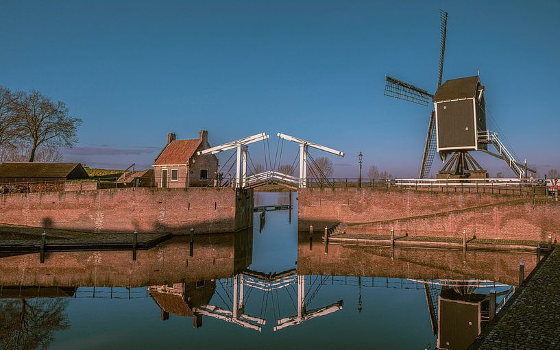 Port of Heusden by Freddie de Roeck