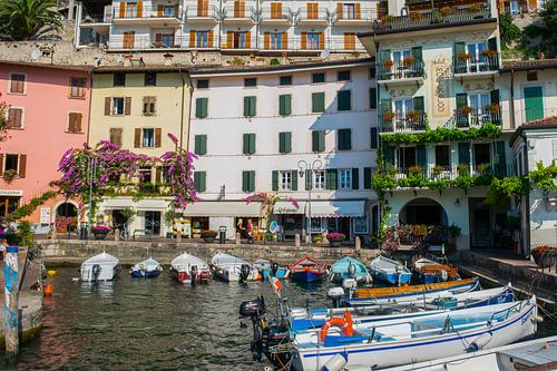 Leuke haven van Limone sul Garda aan het Gardameer