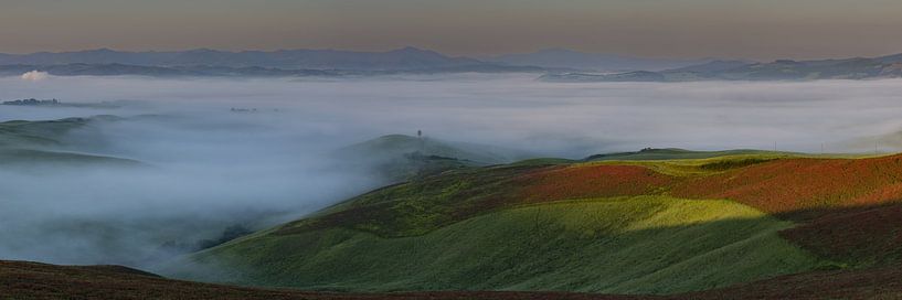 Toscane Panorama van Walter G. Allgöwer