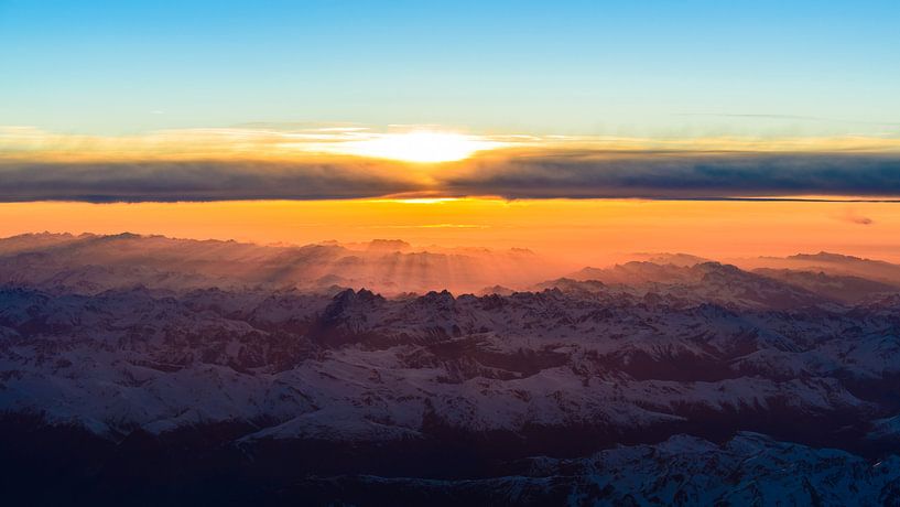 Hoog boven de Alpen van Denis Feiner