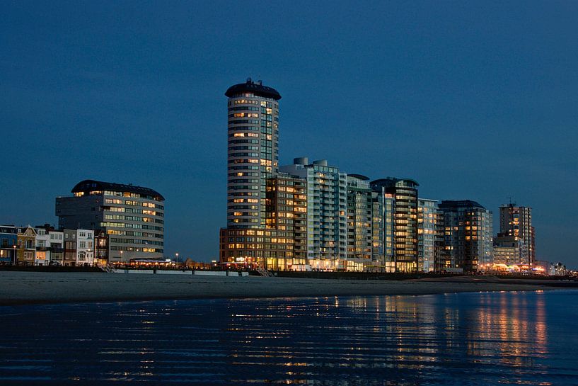 Flushing - Boulevard Bankert - Sardijntoren by Maarten de Waard