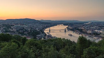 Budapest Abendpanorama von Tom Uhlenberg