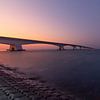 Das Zeelandbrug während eines schönen Sonnenuntergangs von Fabrizio Micciche