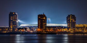 Feyenoord stadion De Kuip tijdens een Europa League avond