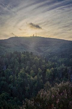 Zonsondergang op de Grote Inselsberg in het Thüringer Woud van Christian Möller Jork