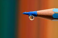 Bleistifte in einem Tropfen reflektiert von Gea Gaetani d'Aragona Miniaturansicht