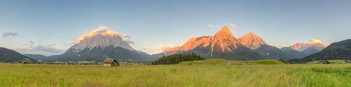 Alpine panorama near Ehrwald in Austria