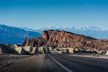 Zabriskie Point - Death Valley van Keesnan Dogger Fotografie