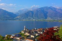 Een lenteavond aan het Lago Maggiore