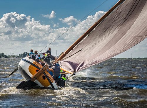 Skûtsje Akkrum auf einem Ohr