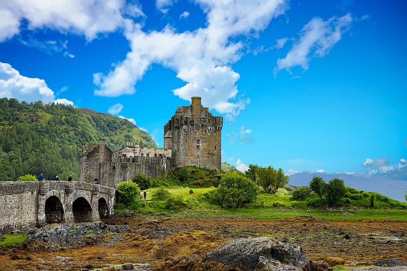 Eilean Donan Castle, Scotland by Gert Hilbink