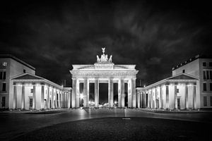 BERLIN Porte de Brandebourg | Monochrome   sur Melanie Viola