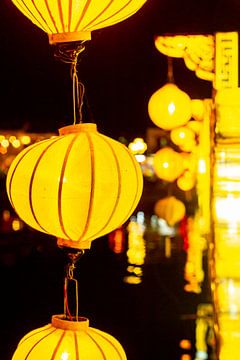 Lanterns in Hoi An, Vietnam sur Gijs de Kruijf