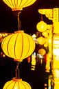 Lampionnen in Hoi An, Vietnam van Gijs de Kruijf thumbnail