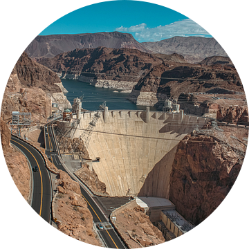 Hoover Dam op de grens tussen de Amerikaanse staten Nevada en Arizona van Patrick Groß