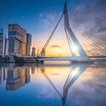 Coucher de soleil à Rotterdam sur Michel Jansen