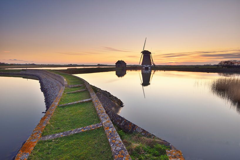 Windmill Het Noorden Texel by John Leeninga